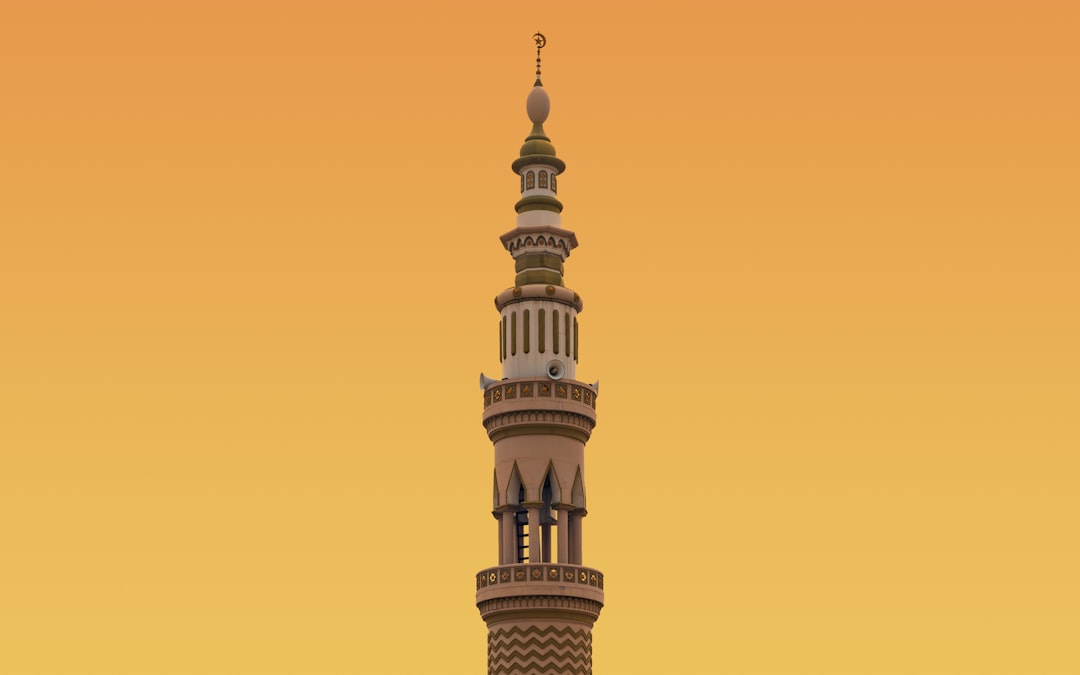 Tahajud & Fajr Prayer Start your day with collective tahajud and fajr prayers, followed by morning dhikr sessions.